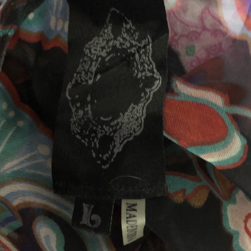 Swimsuit Coverup Floral plunging neckline V blouse snap up front - Picture 7 of 8